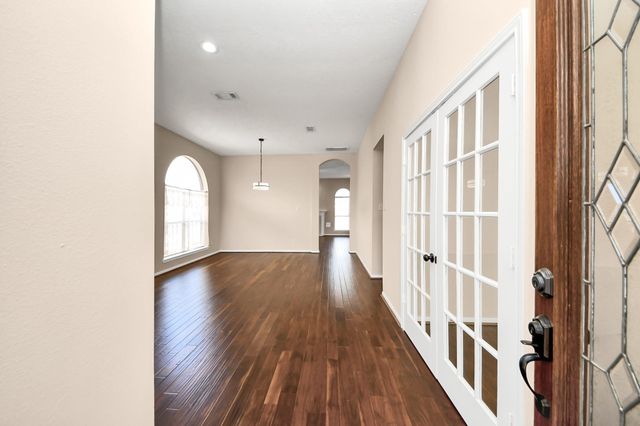 8214 Morning Dawn Drive, Houston, TX 77095