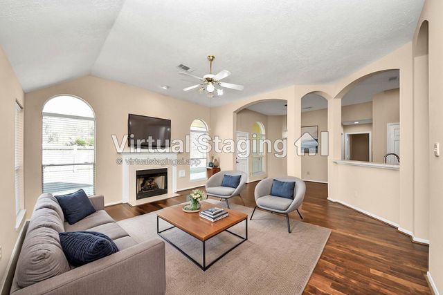 8214 Morning Dawn Drive, Houston, TX 77095