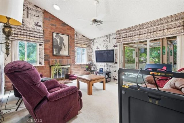 1879 Marian, Thousand Oaks, CA 91360