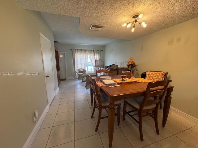 16682 Hemingway Drive, Weston, FL 33326