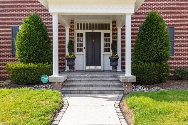 211 S Broad ST, Suffolk, VA 23434