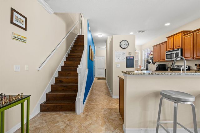 9524 TRUMPET VINE LOOP, New Port Richey, FL 34655