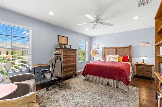 9524 TRUMPET VINE LOOP, New Port Richey, FL 34655