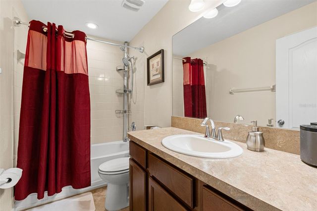 9524 TRUMPET VINE LOOP, New Port Richey, FL 34655