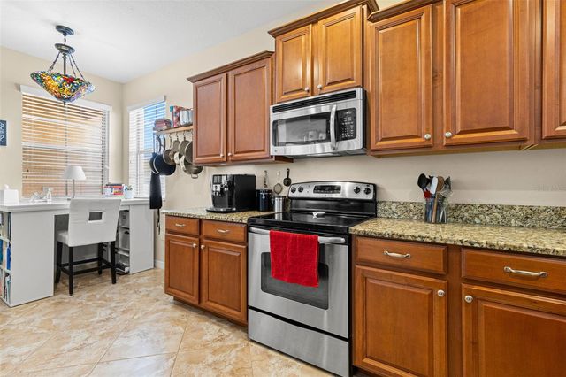 9524 TRUMPET VINE LOOP, New Port Richey, FL 34655