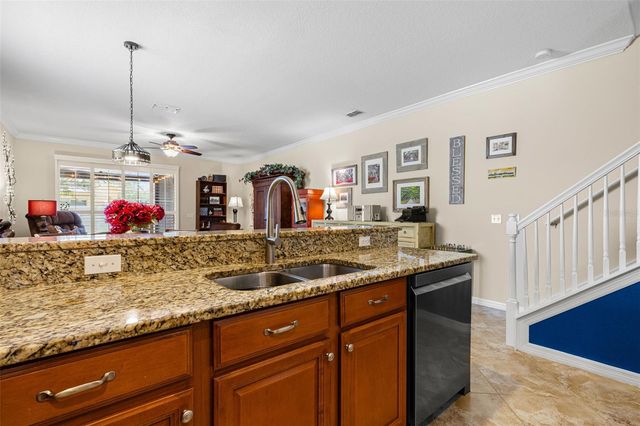9524 TRUMPET VINE LOOP, New Port Richey, FL 34655