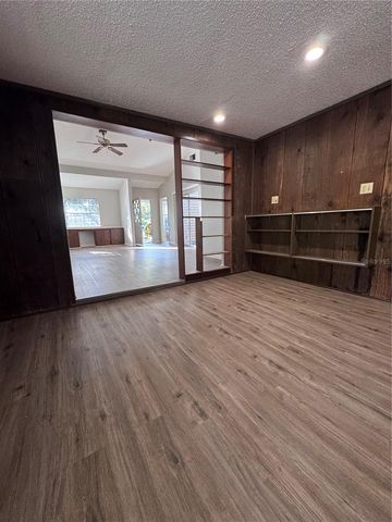 615 HERITAGE LANE, Largo, FL 33770