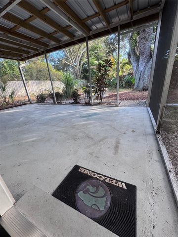 615 HERITAGE LANE, Largo, FL 33770