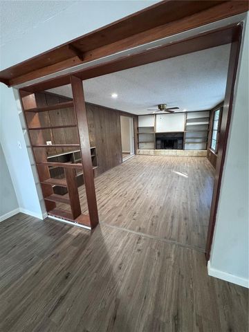 615 HERITAGE LANE, Largo, FL 33770