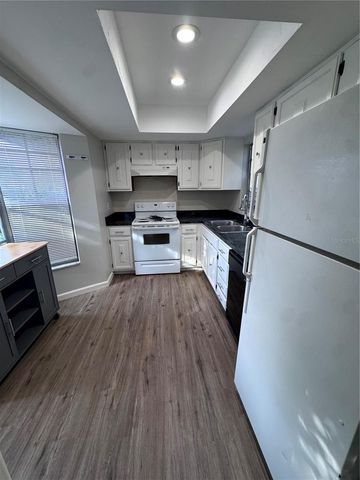 615 HERITAGE LANE, Largo, FL 33770