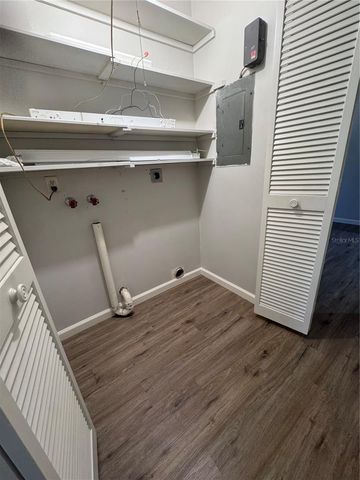 615 HERITAGE LANE, Largo, FL 33770