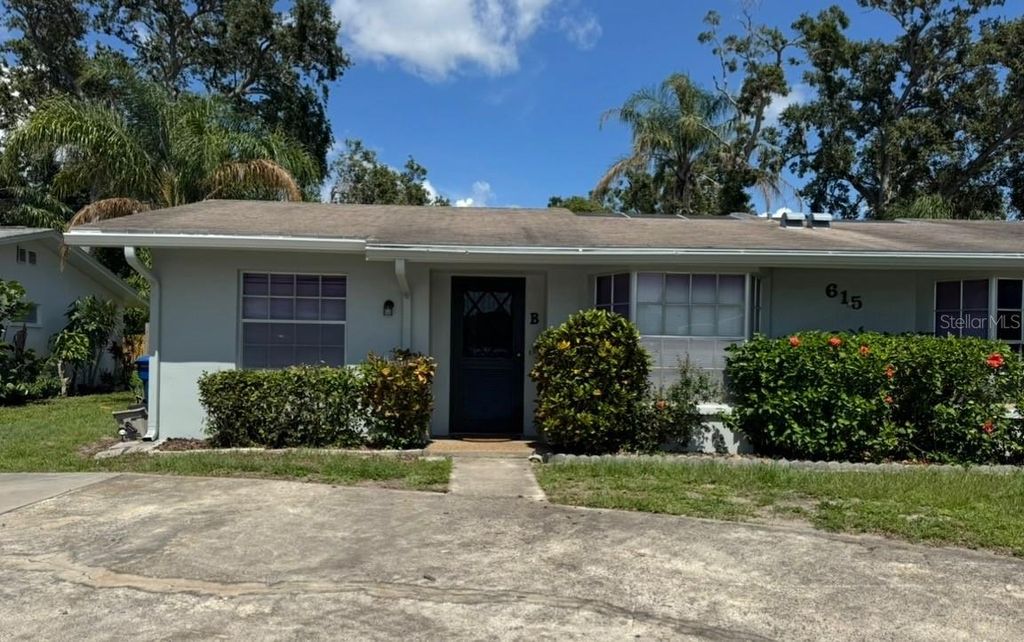 615 HERITAGE LANE, Largo, FL 33770