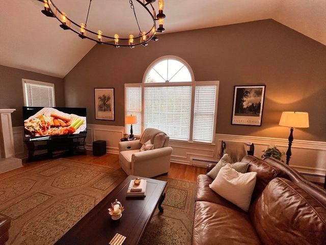 1 Brenton Wood Road, Hudson, MA 01749