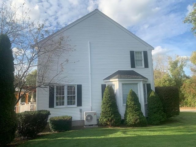 1 Brenton Wood Road, Hudson, MA 01749
