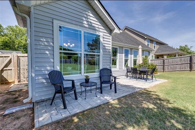 203 Streams Way, Anderson, SC 29625
