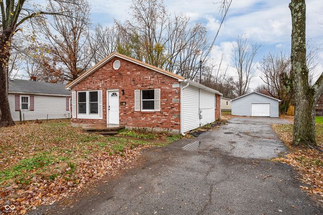 1153 Clay Street, Austin, IN 47102