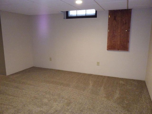 109 MCKINLEY AVENUE, Clintonville, WI 54929