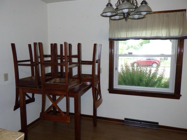 109 MCKINLEY AVENUE, Clintonville, WI 54929