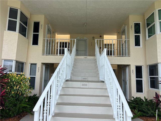 379 N Grove Isle Circle 379, Vero Beach, FL 32962