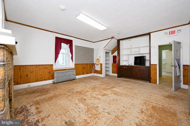 2600 WOODLAWN ST, Harrisburg, PA 17111