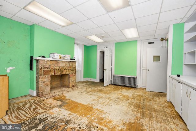 2600 WOODLAWN ST, Harrisburg, PA 17111