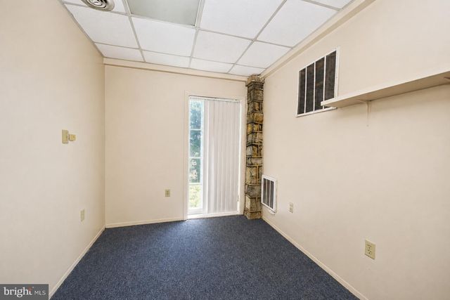 2600 WOODLAWN ST, Harrisburg, PA 17111