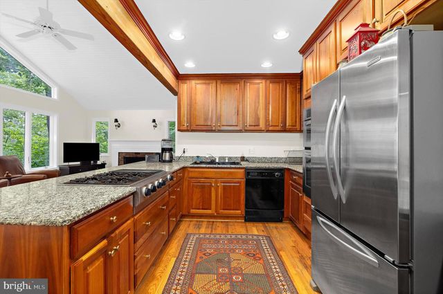 24050 MACS LN, Worton, MD 21678