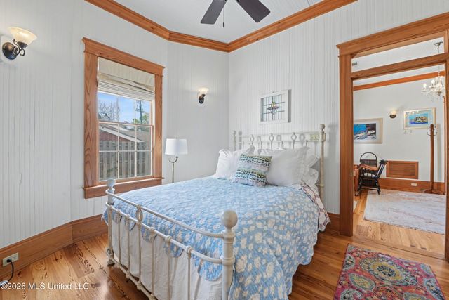 405 Carroll Avenue, Bay Saint Louis, MS 39520