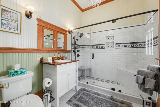 405 Carroll Avenue, Bay Saint Louis, MS 39520