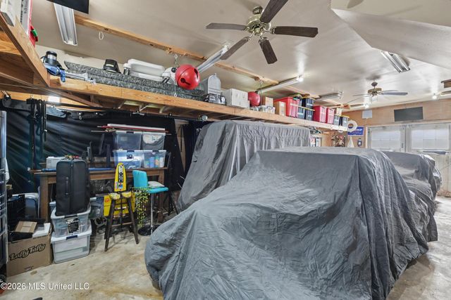 405 Carroll Avenue, Bay Saint Louis, MS 39520