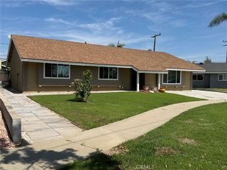 2247 E Oshkosh Avenue, Anaheim, CA 92806
