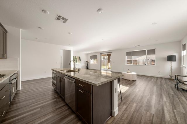 998 Fullerton Ranch Rd, Lincoln, CA 95648