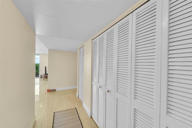 1401 S Ocean Drive 502, Hollywood, FL 33019