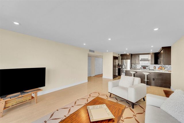 1401 S Ocean Drive 502, Hollywood, FL 33019