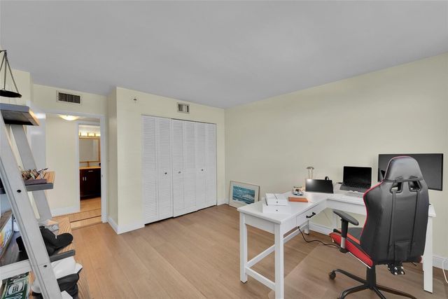 1401 S Ocean Drive 502, Hollywood, FL 33019