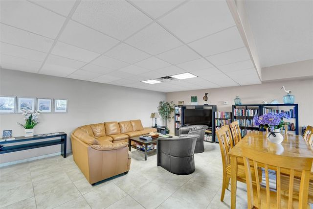 1401 S Ocean Drive 502, Hollywood, FL 33019