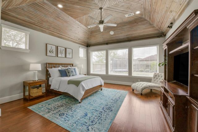 2214 Stillhouse Hollow Lane, Friendswood, TX 77546