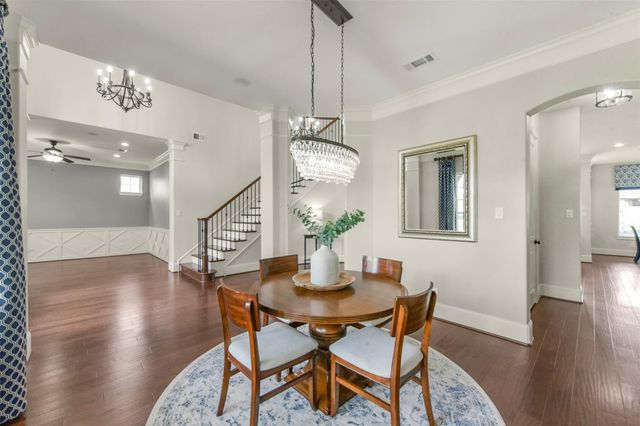 2214 Stillhouse Hollow Lane, Friendswood, TX 77546