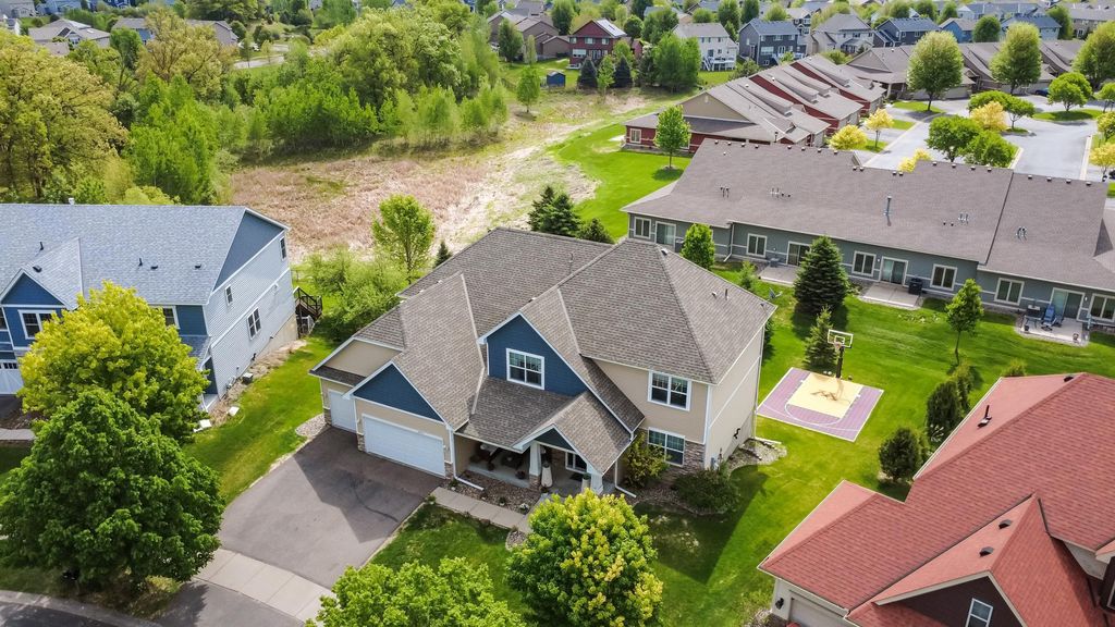 12715 Midway Street NE, Blaine, MN 55449