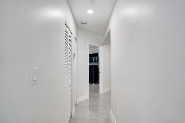 1129 NE 2nd Ave, Fort Lauderdale, FL 33304