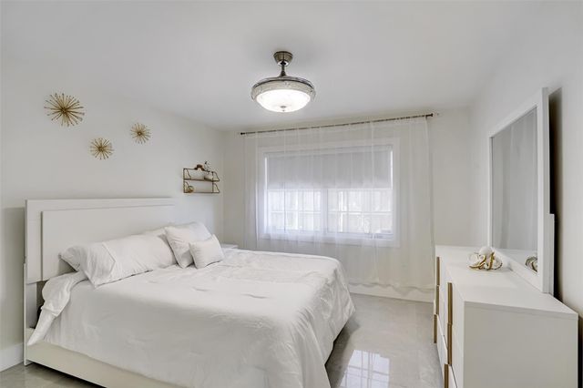 1129 NE 2nd Ave, Fort Lauderdale, FL 33304