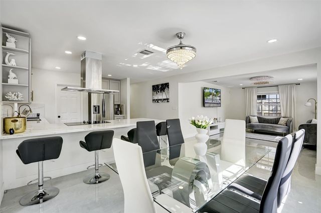 1129 NE 2nd Ave, Fort Lauderdale, FL 33304