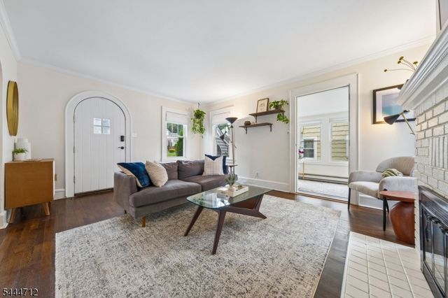 15 Westminster Ter, West Orange Twp., NJ 07052