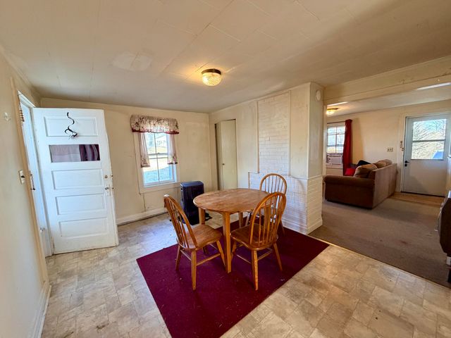 553 Mc Guire Avenue, Beattyville, KY 41311