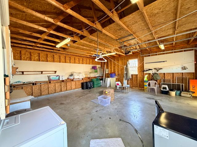 553 Mc Guire Avenue, Beattyville, KY 41311