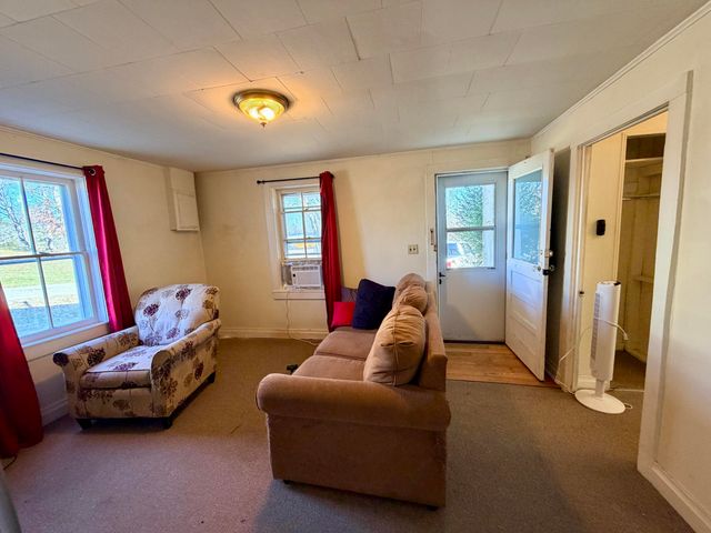 553 Mc Guire Avenue, Beattyville, KY 41311