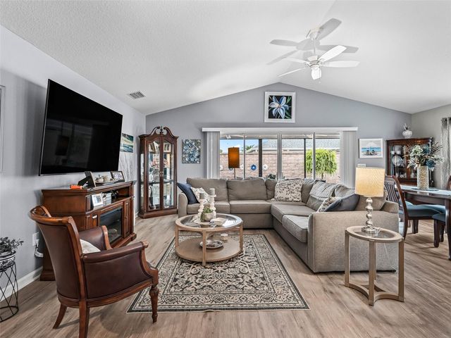 5672 GRIMES COURT, The Villages, FL 32163