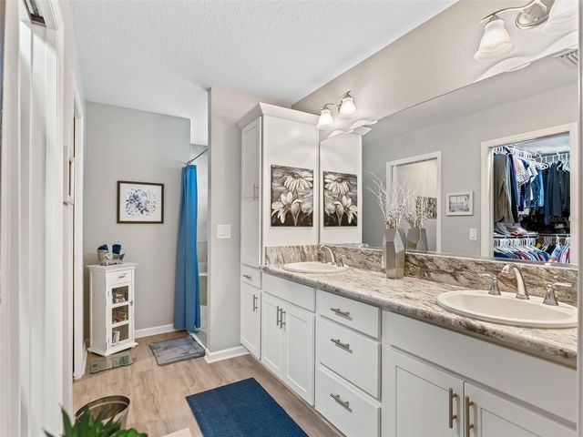 5672 GRIMES COURT, The Villages, FL 32163