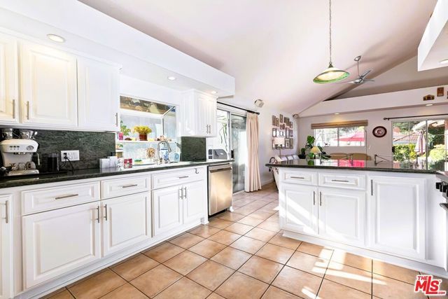 17173 Avenida De Santa Ynez, Pacific Palisades (los Angeles), CA 90272