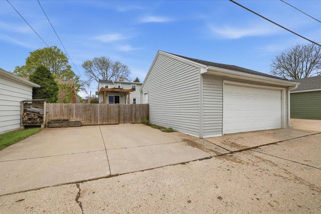 3136 79th STREET, Milwaukee, WI 53222